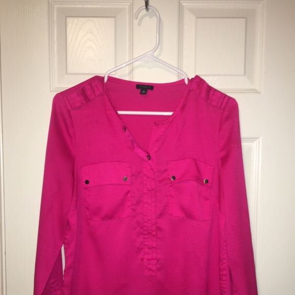 **Ann Taylor blouse - Picture 2 of 5
